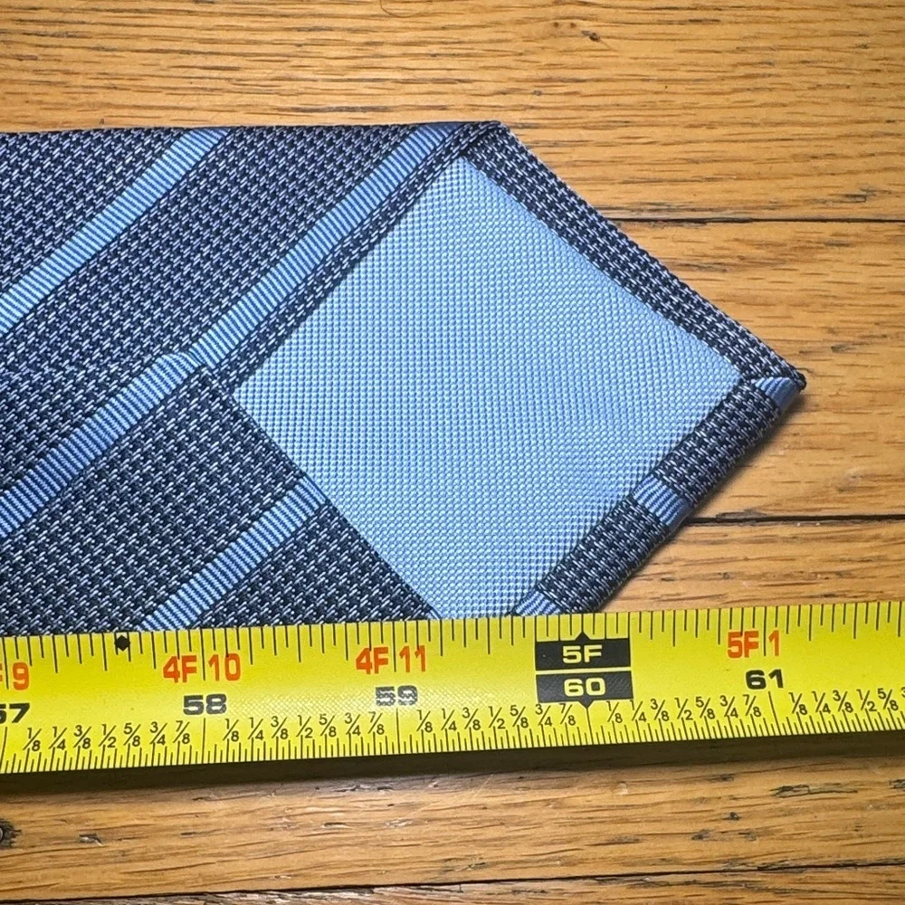 Tommy Hilfiger Blue Patterned Silk Tie
